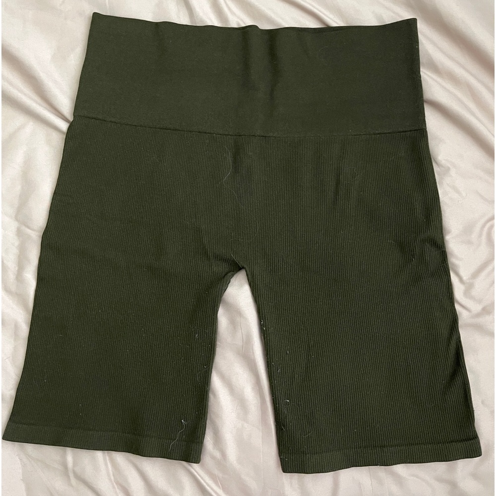 Bozzolo Dark Green Biker Shorts